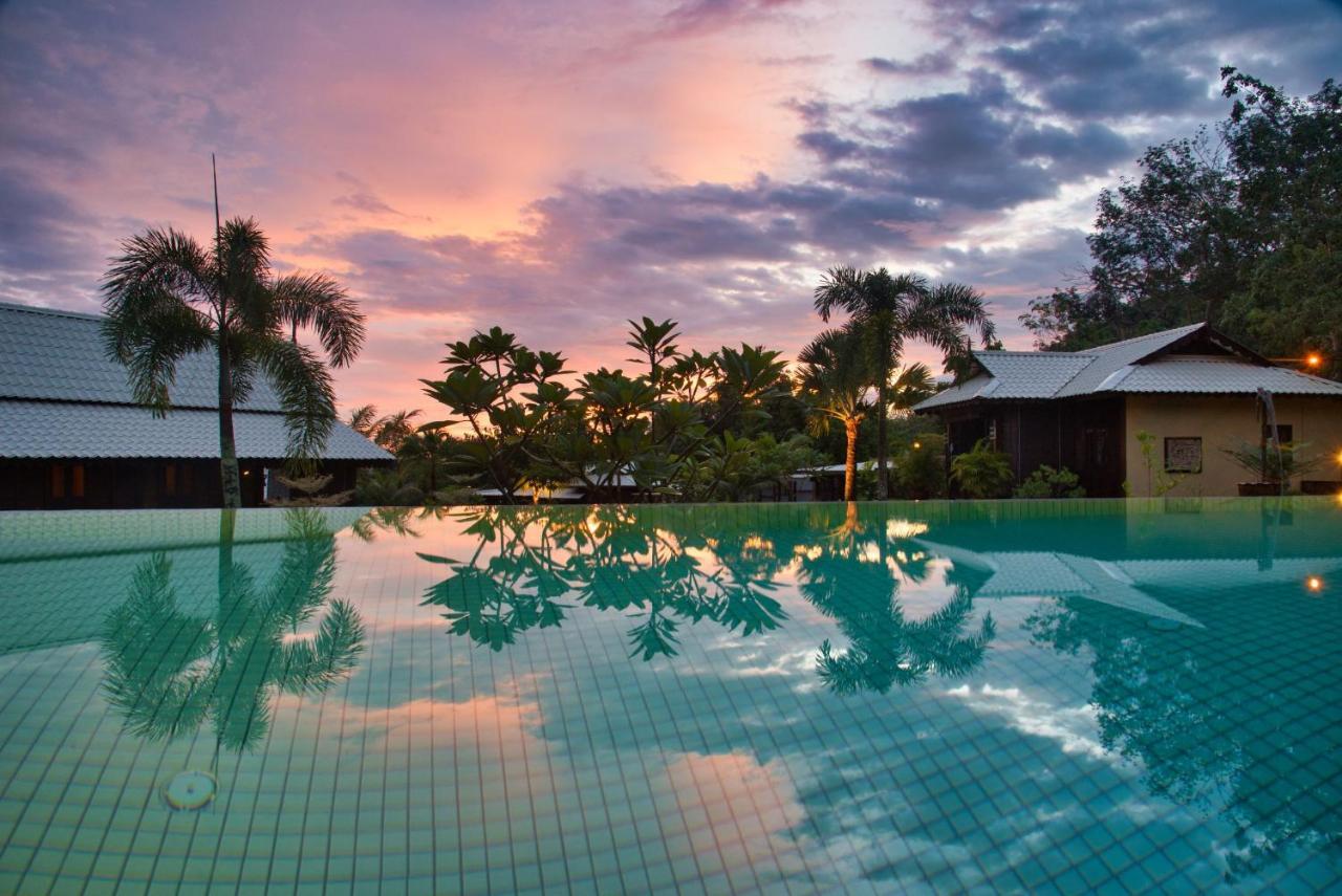 Villa Kelapa Langkawi Kuah Exteriör bild